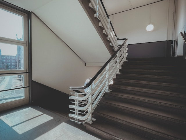 laura-cleffmann-el1yG3s1J6M-unsplash-2